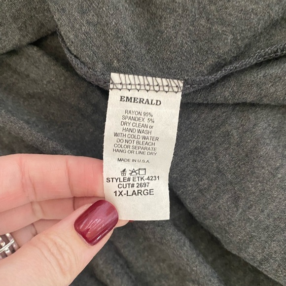 NWT Emerald women’s Gray Women's tunic 3/4 sleeve Top size XL 1X - Picture 3 of 3